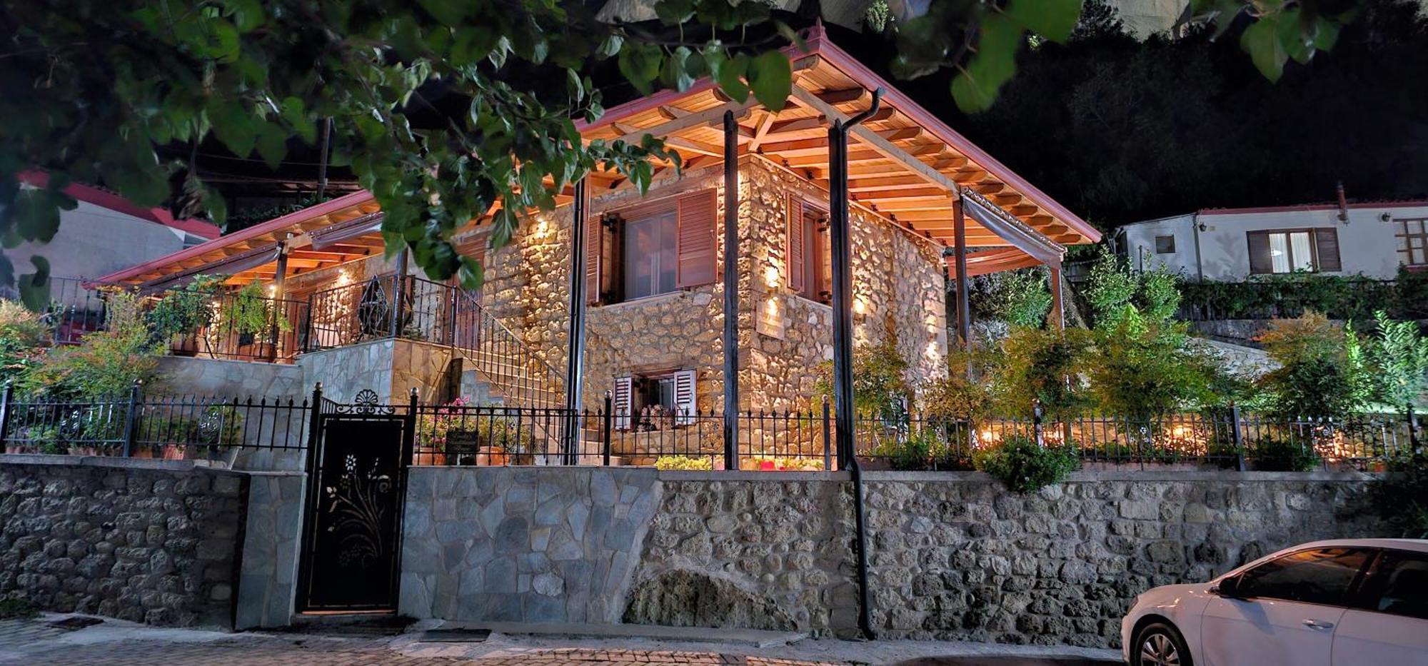 Voulas Traditional House Meteora 1 Калампака Екстериор снимка